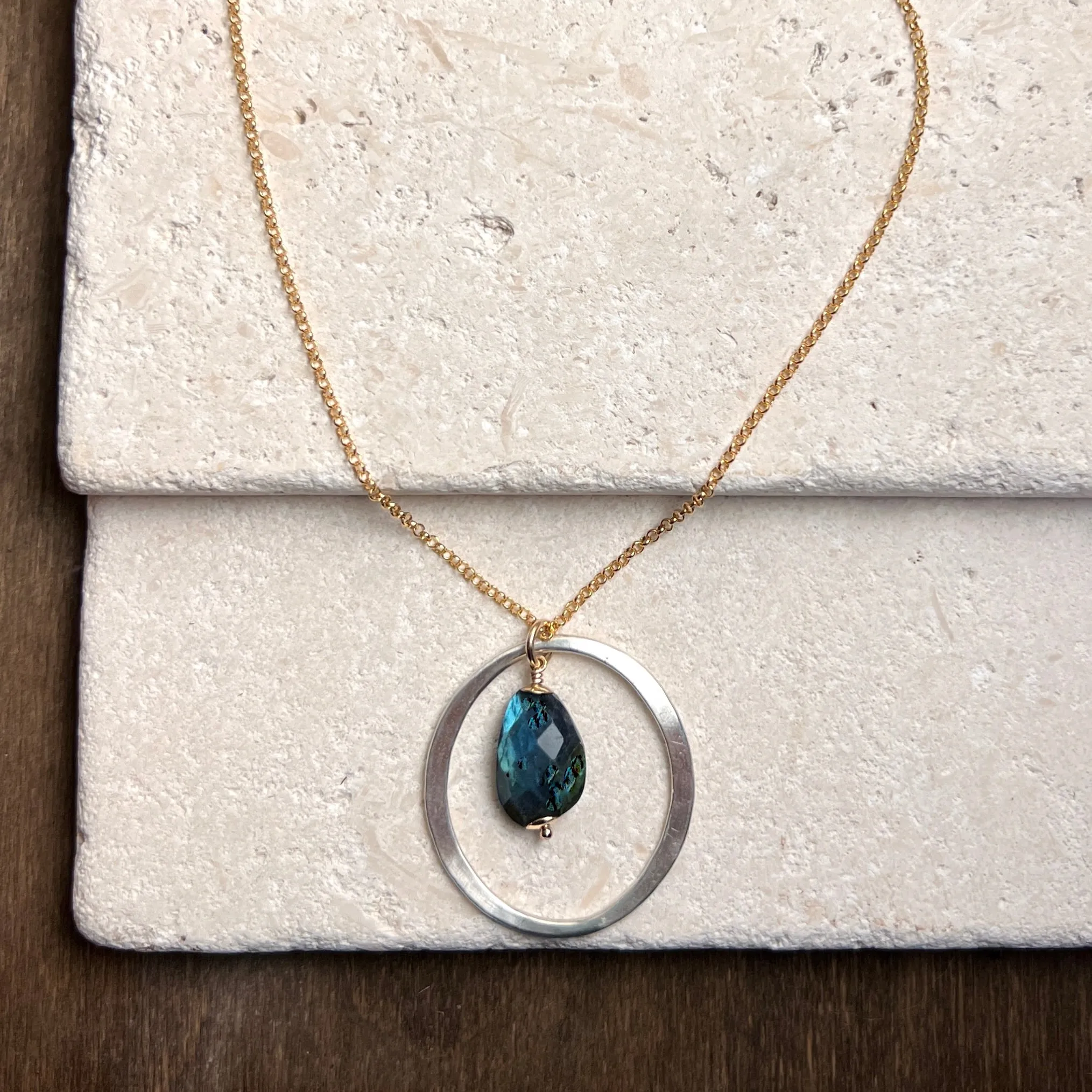 Kai Large Necklace with Labradorite Drop – Mixed Metal