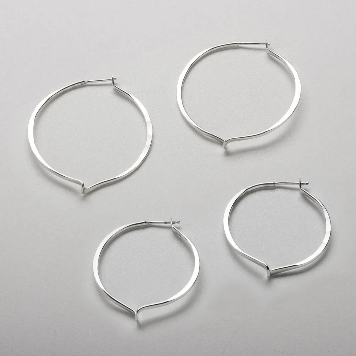 Möbius Twist Hoops - Large