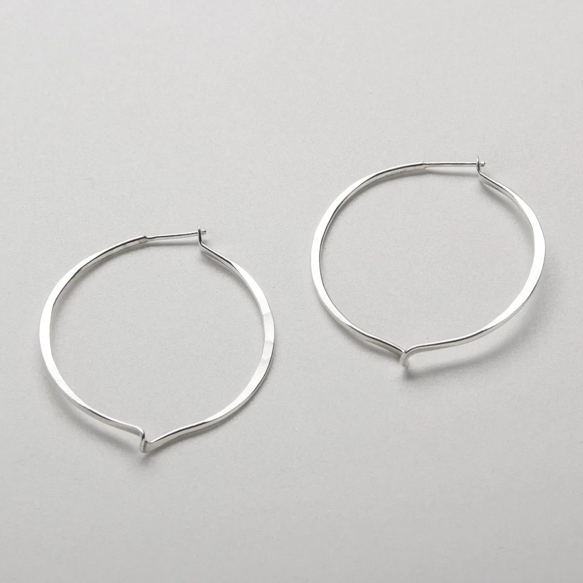 Möbius Twist Hoops - Large