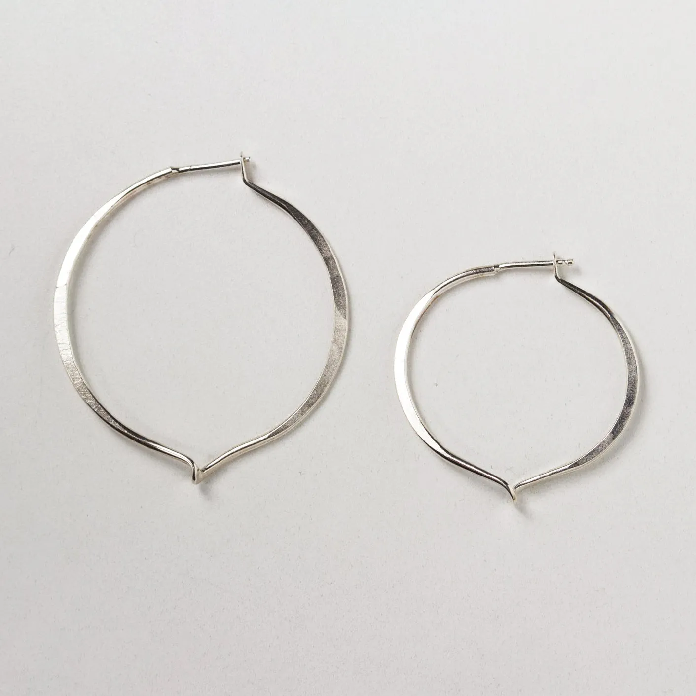 Möbius Twist Hoops - Large