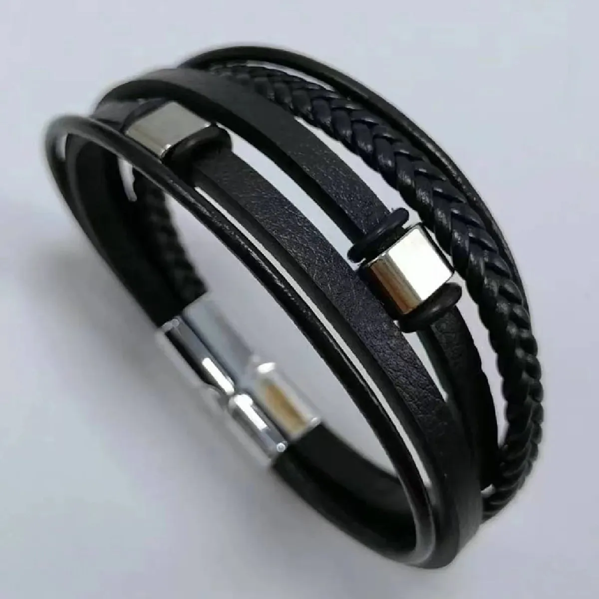 Men's Vintage Punk Leather Bracelet – New Design