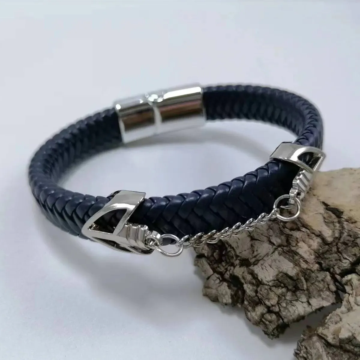 Men's Vintage Punk Leather Bracelet – New Design