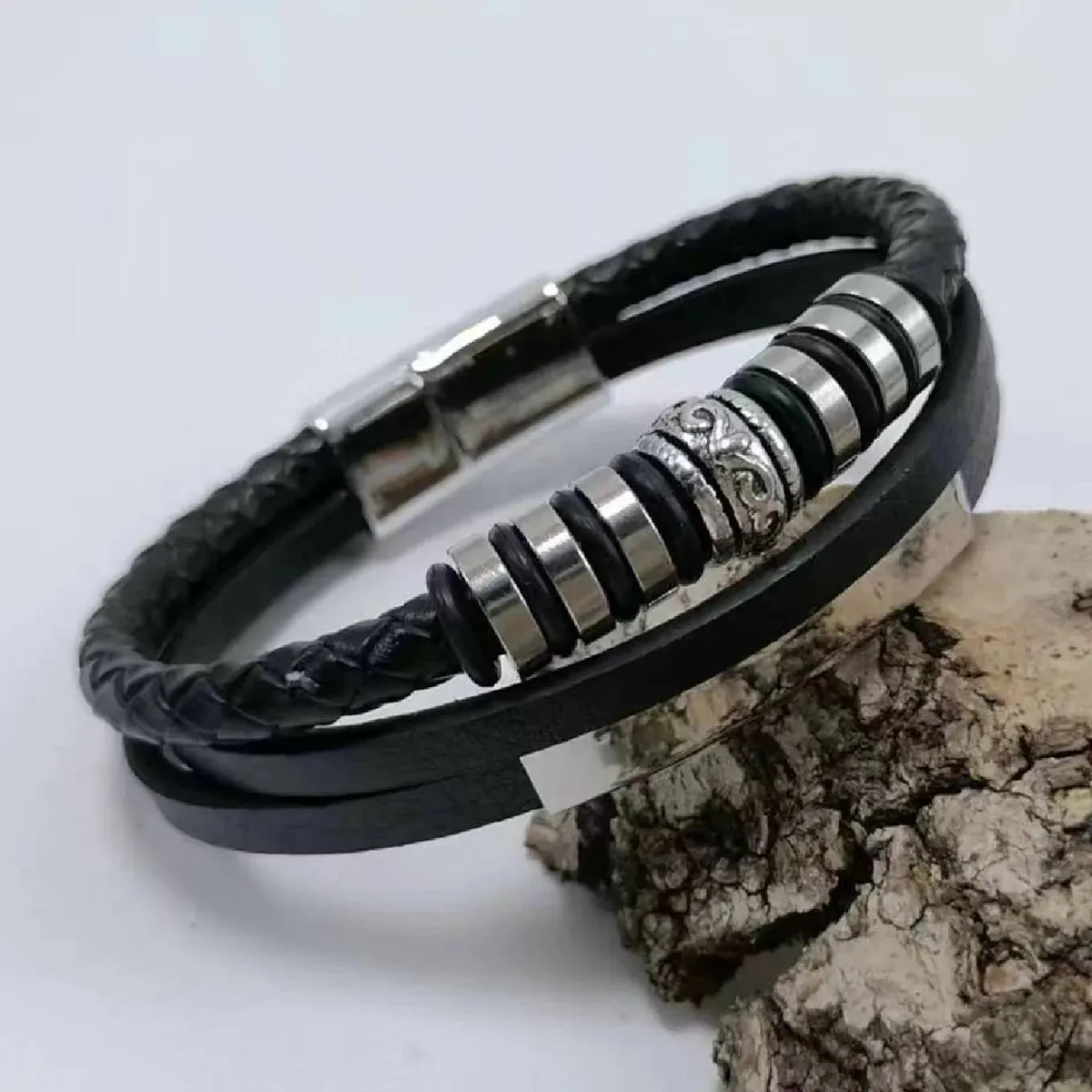 Men's Vintage Punk Leather Bracelet – New Design