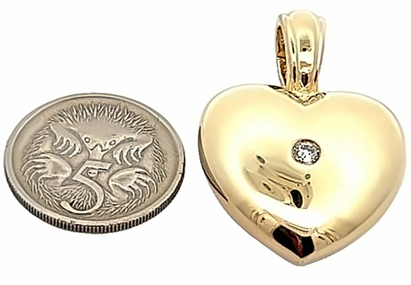 "Valentine's Spark: 10K Gold Single Diamond Pendant"